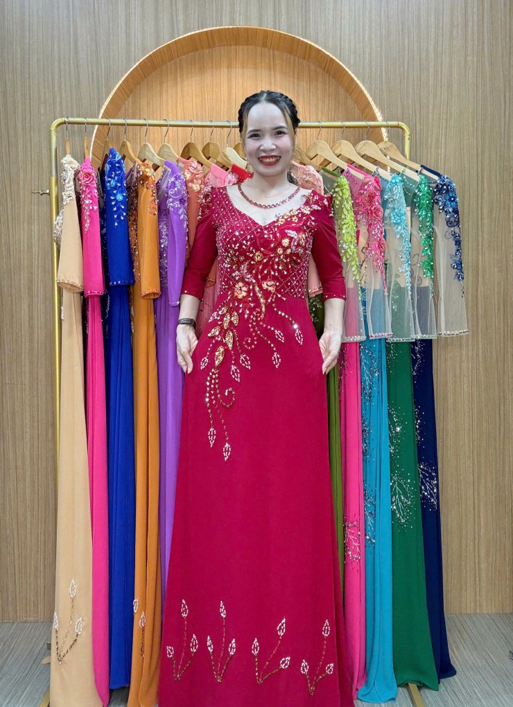  ÁO DÀI DẠ HỘI ĐỎ ĐÔ - DH1041 