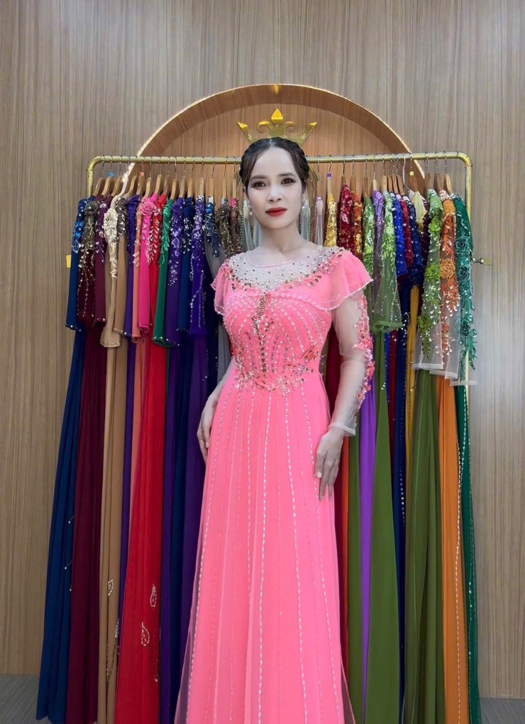 ÁO DÀI DẠ HỘI CAO CẤP HỒNG DÂU - DHCC101 