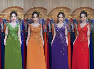 Top 5 mẫu đầm đứng tuổi sang trọng dành cho quý bà 2022